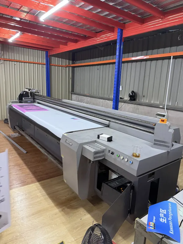 UV flatbed printer